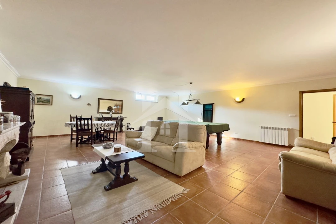 Moradia T4 para Venda em Foz do Arelho Foto 33