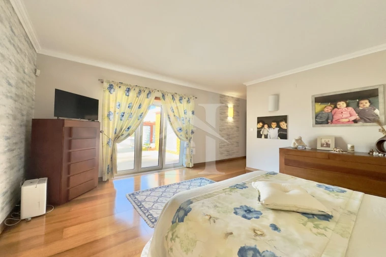 Moradia T4 para Venda em Foz do Arelho Foto 17