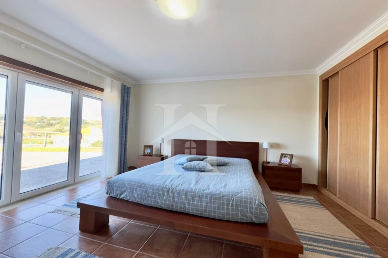 Moradia T4 para Venda em Foz do Arelho Foto 31