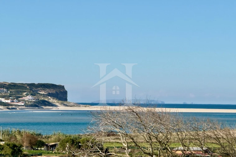 Moradia T4 para Venda em Foz do Arelho Foto 38