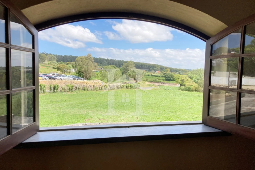 Moradia T3 para Venda em Olho Marinho Foto 12