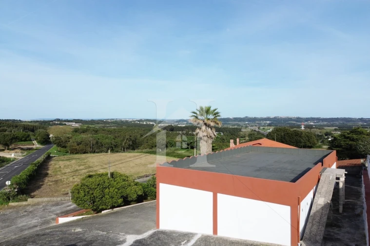 Moradia T3 para Venda em Olho Marinho Foto 20