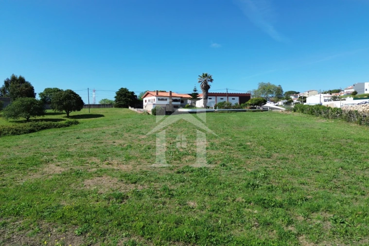 Moradia T3 para Venda em Olho Marinho Foto 19