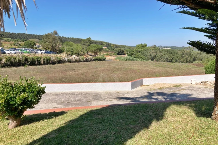 Moradia T3 para Venda em Olho Marinho Foto 26