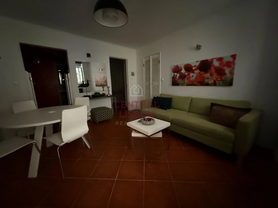 Apartamento para Venda em Santa Maria Maior Foto 3