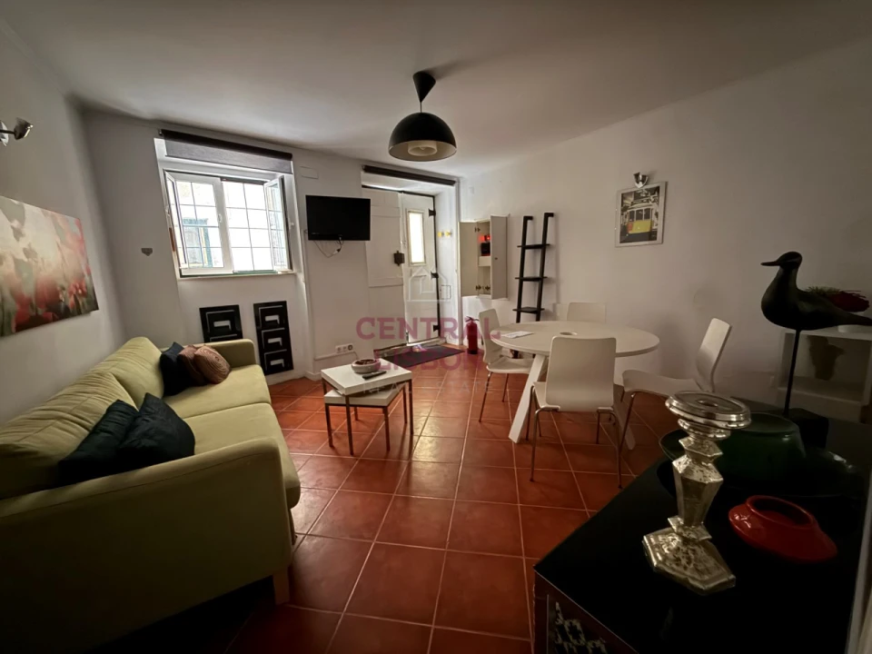 Apartamento para Venda em Santa Maria Maior Foto 4