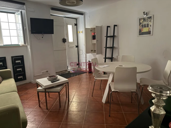 Apartamento para Venda em Santa Maria Maior Foto 5