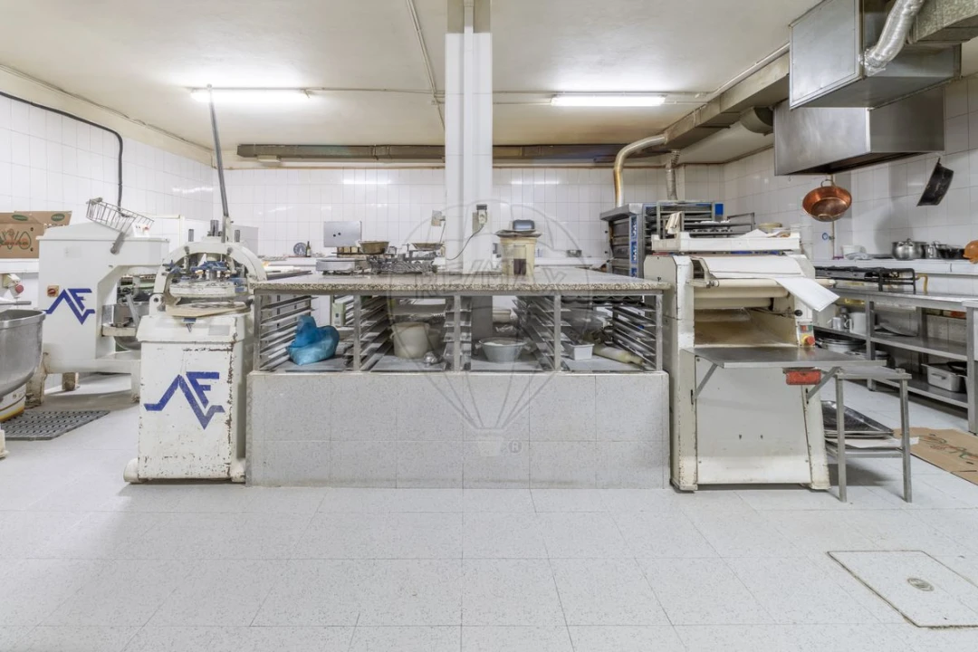 Negócio para Venda em Madalena Foto 15