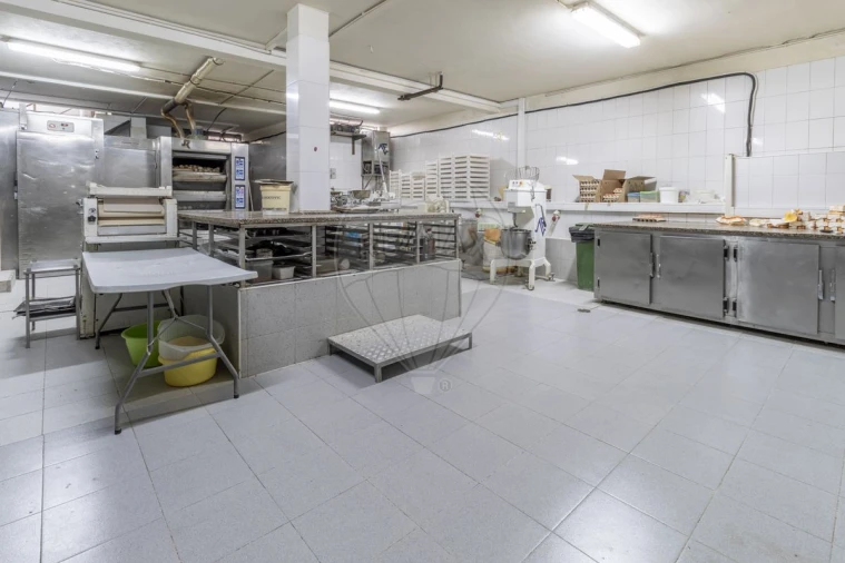 Negócio para Venda em Madalena Foto 8