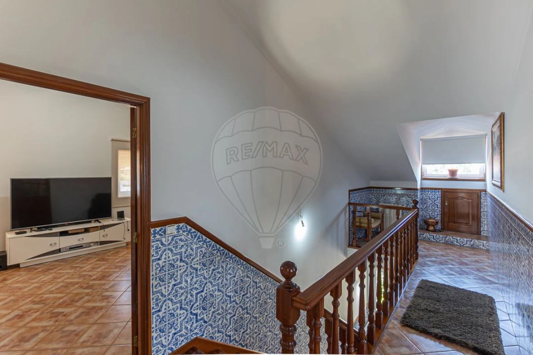 Moradia T5 para Venda em Nogueira da Regedoura Foto 33