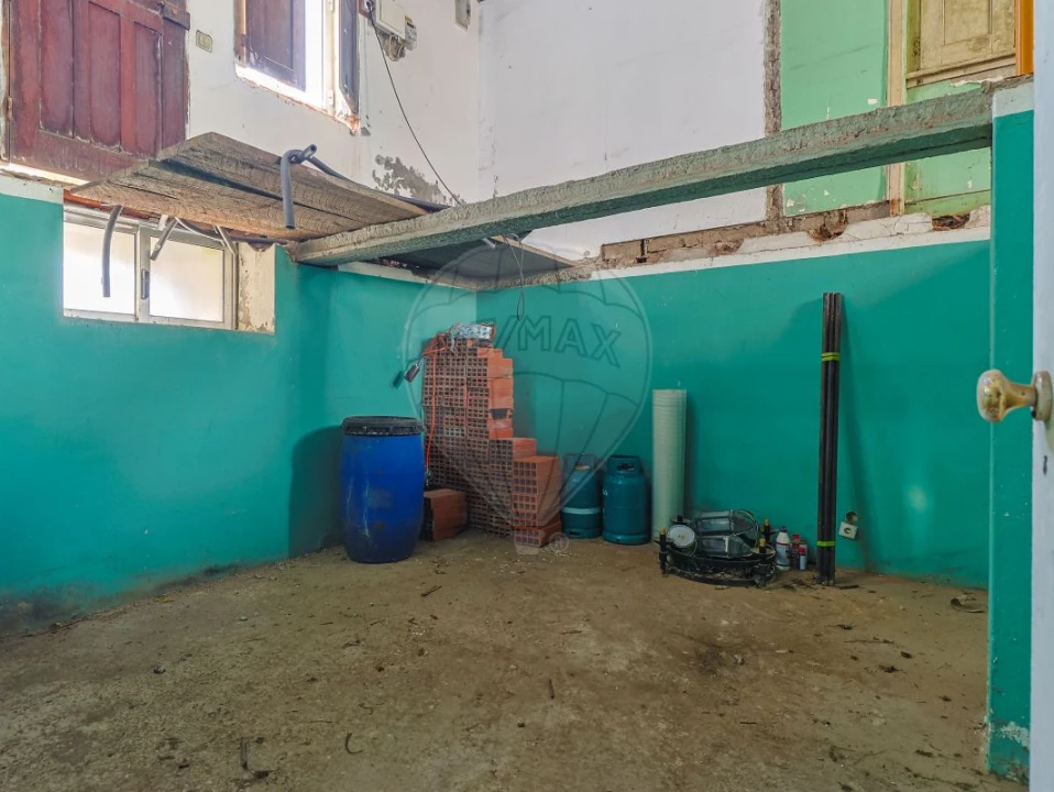 Moradia T2 para Venda em São Pedro Foto 7