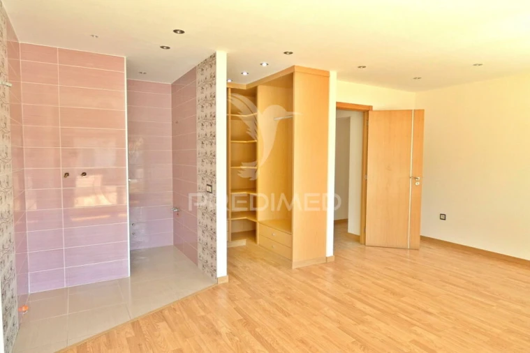 Moradia T7 para Venda em Bidoeira de Cima Foto 20