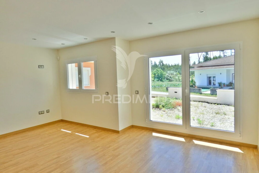 Moradia T7 para Venda em Bidoeira de Cima Foto 19