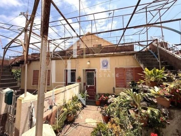 Moradia T5 para Venda em Arco da Calheta