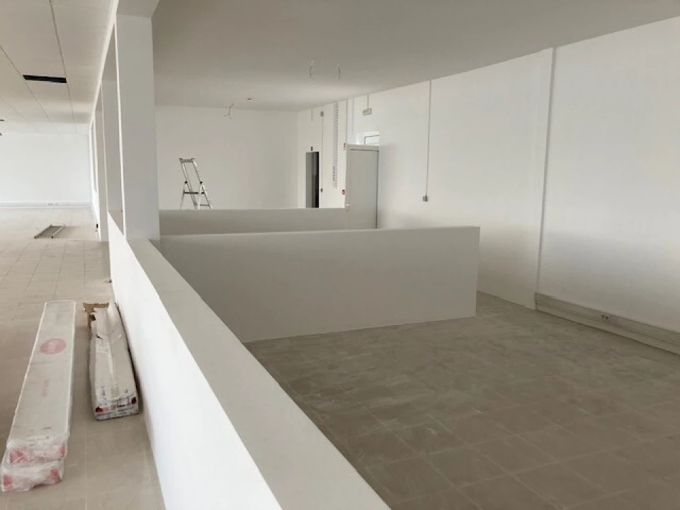 Armazém para Arrendamento em Carregado e Cadafais Foto 3