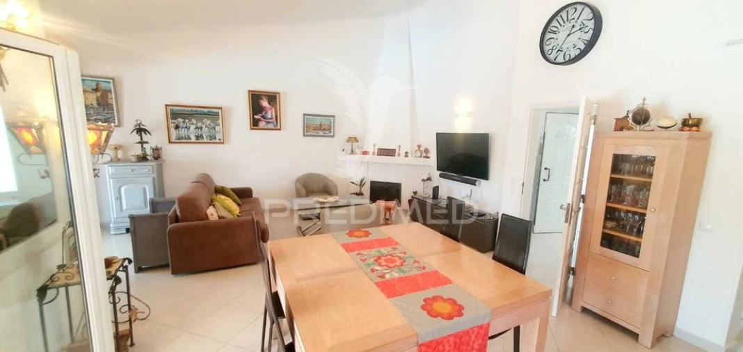 Moradia T3 para Venda em Albufeira e Olhos de Água Foto 11