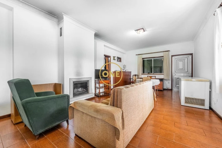 Moradia T3 para Venda em Esmeriz e Cabeçudos Foto 4