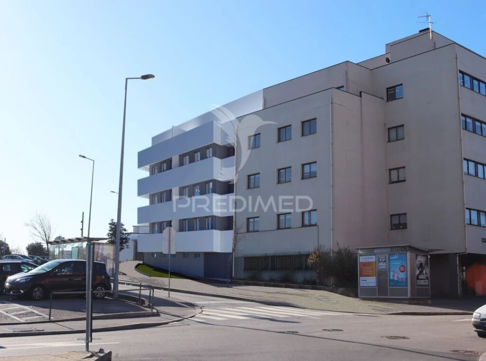 Apartamento T3 para Venda em Santa Marinha e São Pedro da Afurada Foto 2