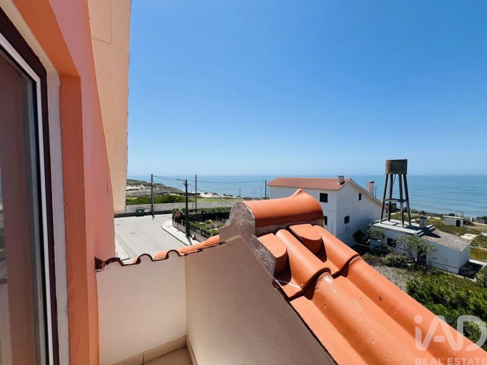 Apartamento T2 para Venda em Pataias e Martingança Foto 16