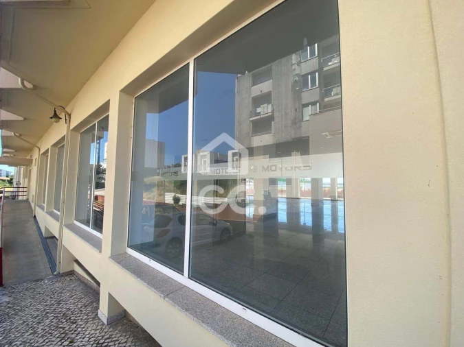Negócio para Arrendamento em Viseu Foto 2