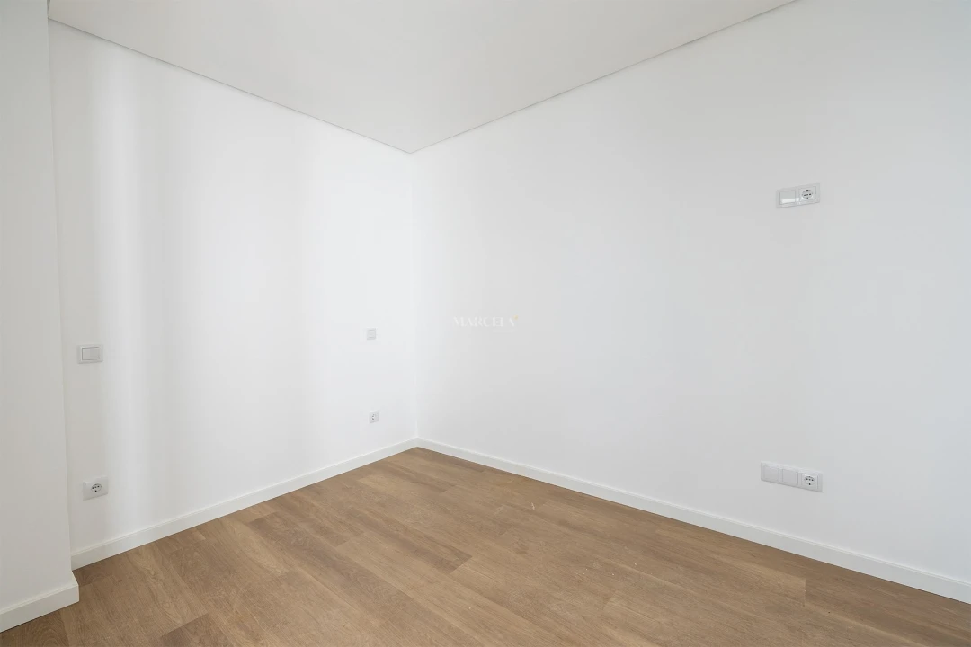Apartamento T3 para Venda em Aljezur Foto 8