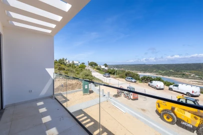 Apartamento T3 para Venda em Aljezur