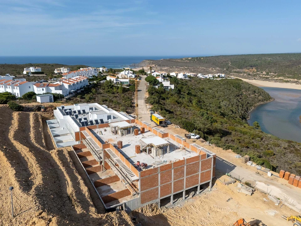 Apartamento T3 para Venda em Aljezur Foto 4