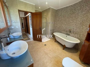 Moradia T5 para Venda em Conceição e Cabanas de Tavira