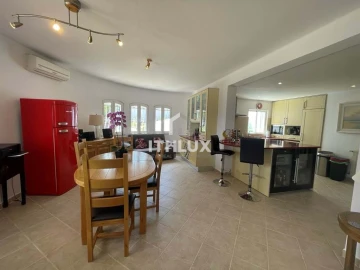 Moradia T5 para Venda em Conceição e Cabanas de Tavira