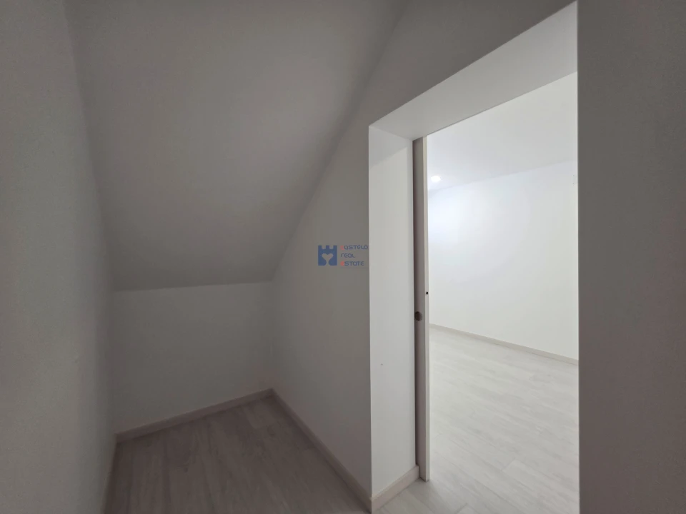 Apartamento T2 para Venda em Nossa Senhora da Piedade Foto 8