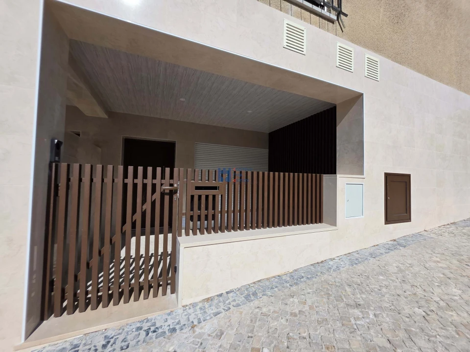 Apartamento T2 para Venda em Nossa Senhora da Piedade Foto 1