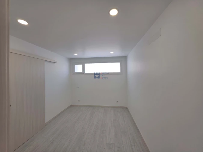Apartamento T2 para Venda em Nossa Senhora da Piedade Foto 11