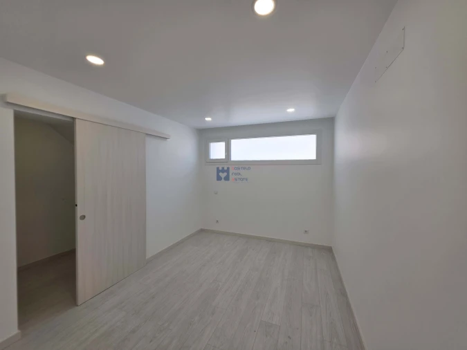 Apartamento T2 para Venda em Nossa Senhora da Piedade Foto 7
