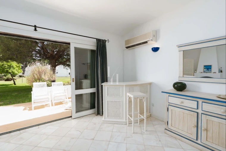 Moradia T3 para Arrendamento férias em Quarteira Foto 25