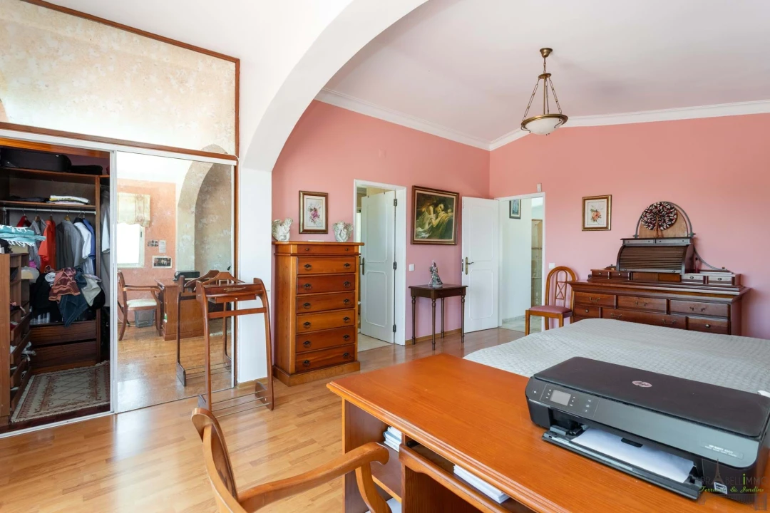 Moradia T3 para Venda em Santa Barbara de Nexe Foto 48