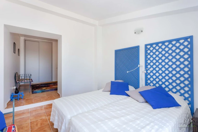 Moradia T3 para Venda em Santa Barbara de Nexe Foto 36