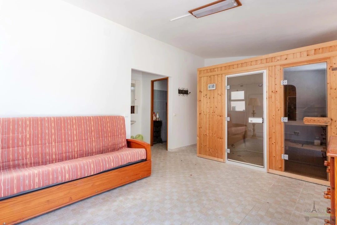 Moradia T3 para Venda em Santa Barbara de Nexe Foto 15