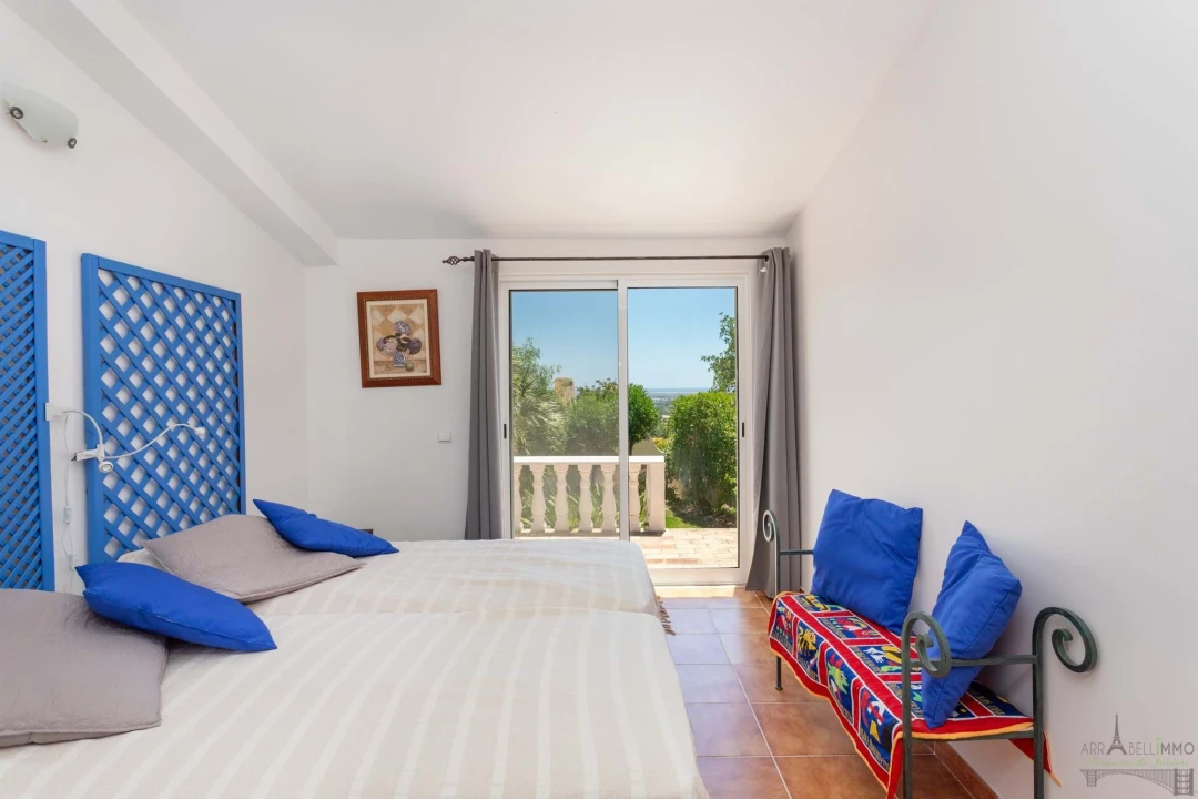 Moradia T3 para Venda em Santa Barbara de Nexe Foto 37