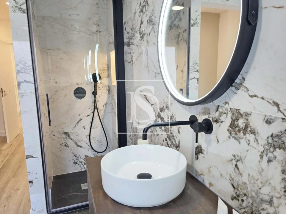 Moradia T4 para Venda em Charneca de Caparica e Sobreda Foto 23