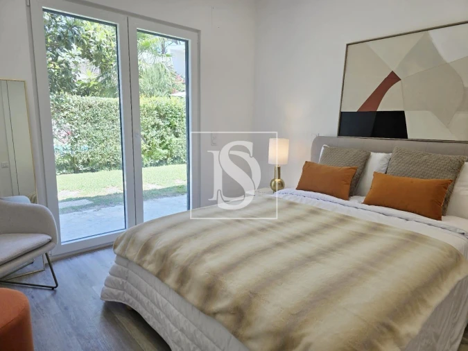 Moradia T4 para Venda em Charneca de Caparica e Sobreda Foto 21