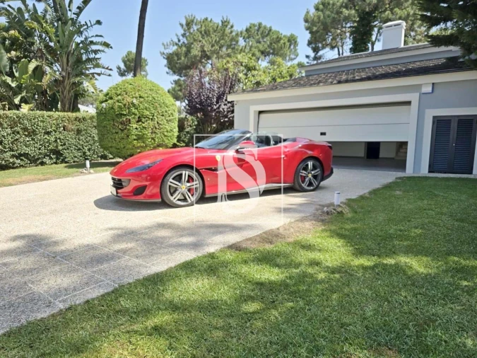 Moradia T4 para Venda em Charneca de Caparica e Sobreda Foto 31