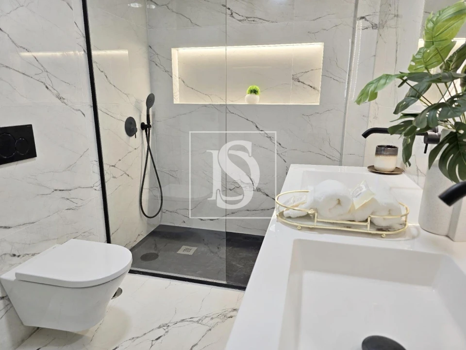 Moradia T4 para Venda em Charneca de Caparica e Sobreda Foto 19