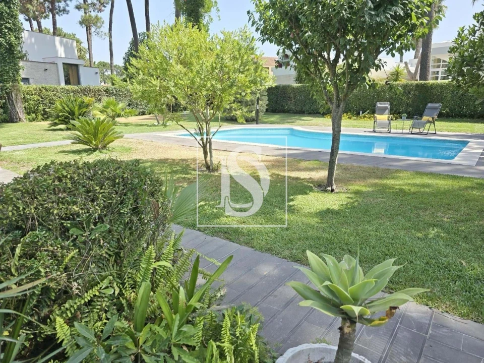 Moradia T4 para Venda em Charneca de Caparica e Sobreda Foto 29