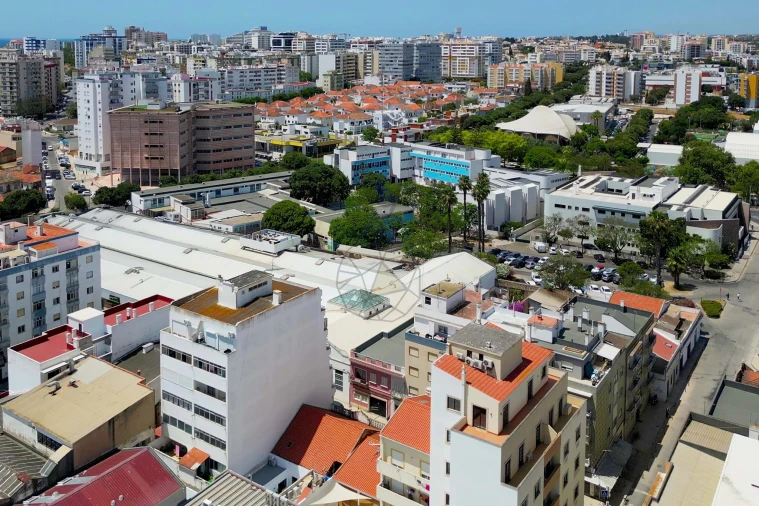 Moradia T4 para Venda em Portimão Foto 66