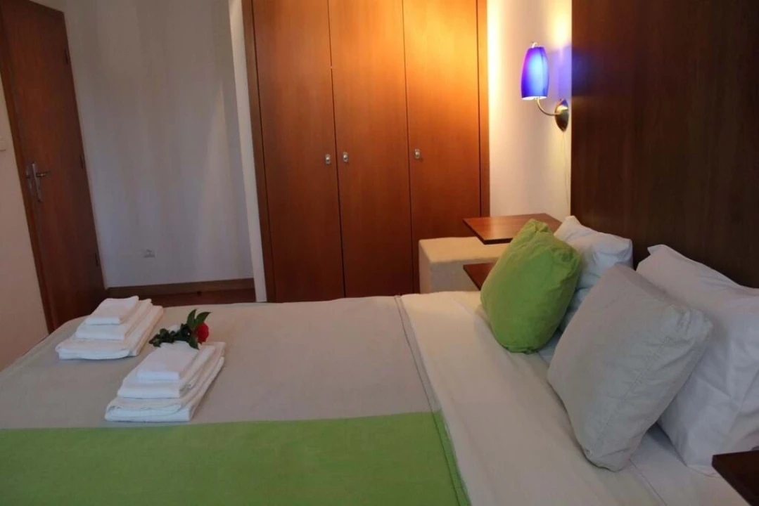 Moradia T3 para Venda em Agua de Pau Foto 19