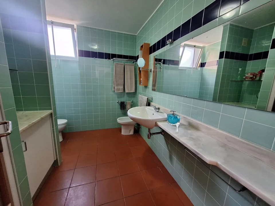 Moradia T3 para Venda em Agua de Pau Foto 38