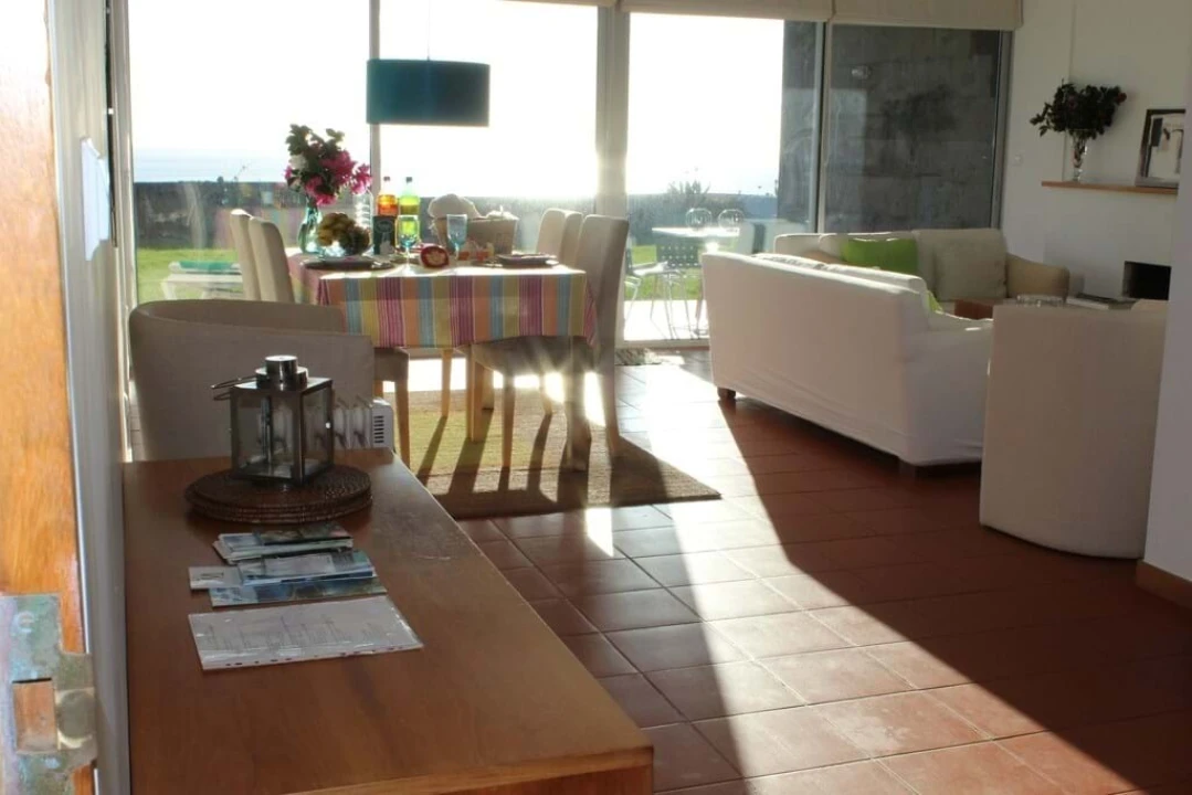 Moradia T3 para Venda em Agua de Pau Foto 18