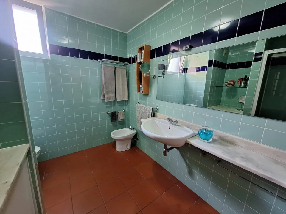 Moradia T3 para Venda em Agua de Pau Foto 37