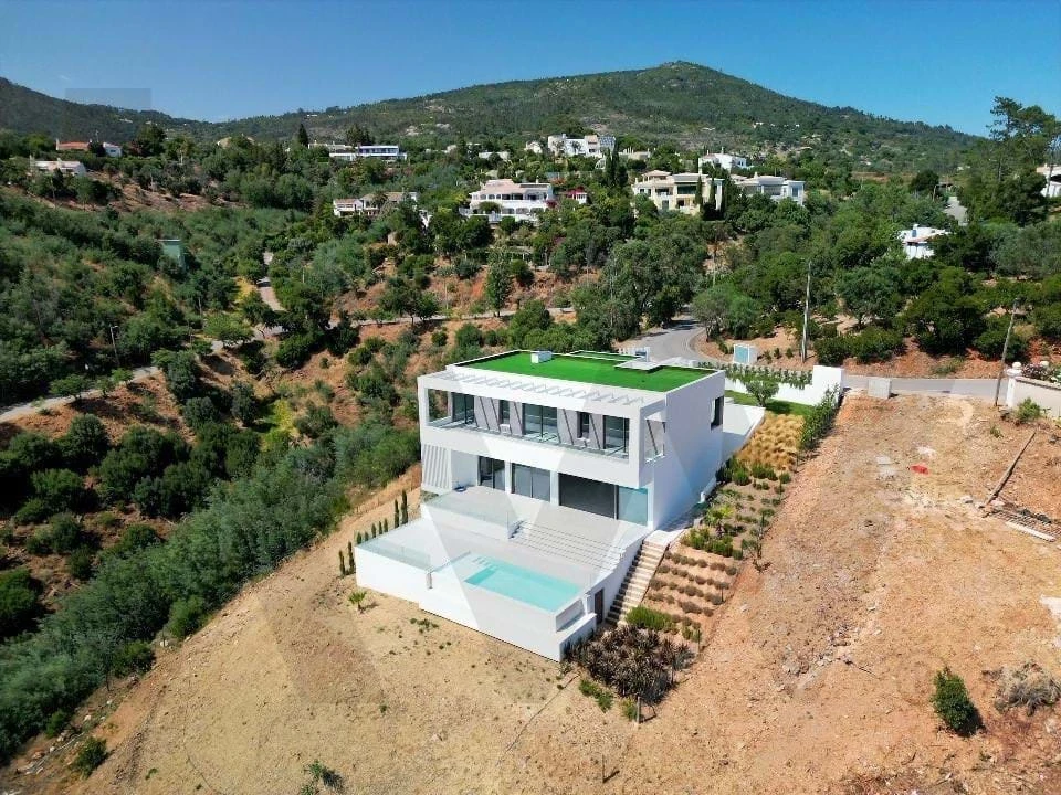 Moradia T3 para Venda em Monchique Foto 1