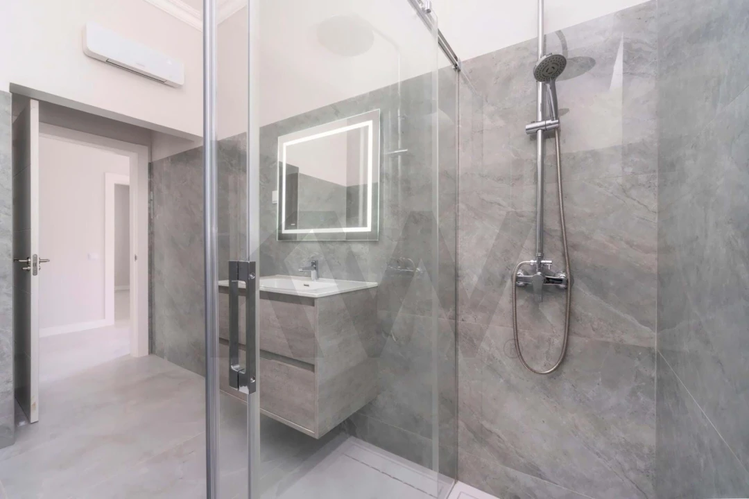 Moradia T5 para Venda em Vila Nova de Cacela Foto 63